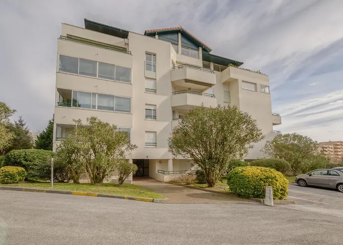 Les Jardins Victoria-2 By Interhome Biarritz