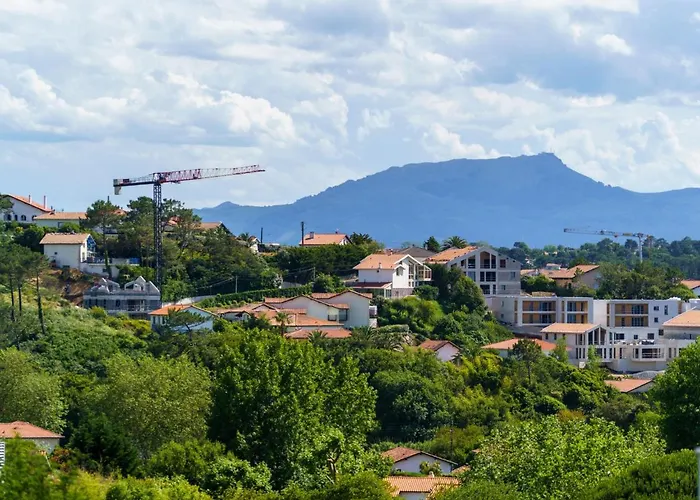 Les Jardins Victoria-2 By Interhome Appartamento Biarritz