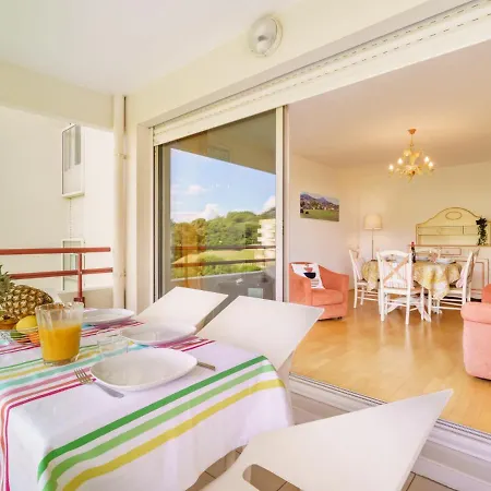 Les Jardins Victoria-2 By Interhome * Биарриц