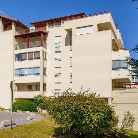 Les Jardins Victoria-2 By Interhome * Биарриц