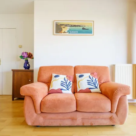 Apartment Les Jardins Victoria-2 By Interhome Biarritz