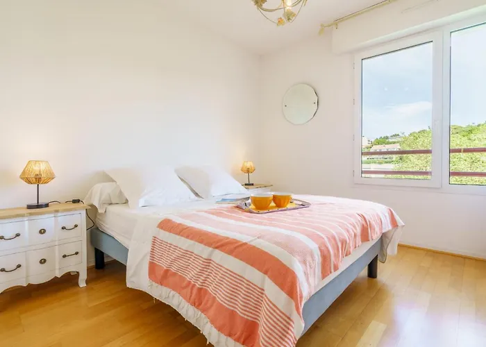 Les Jardins Victoria-2 By Interhome * Биарриц